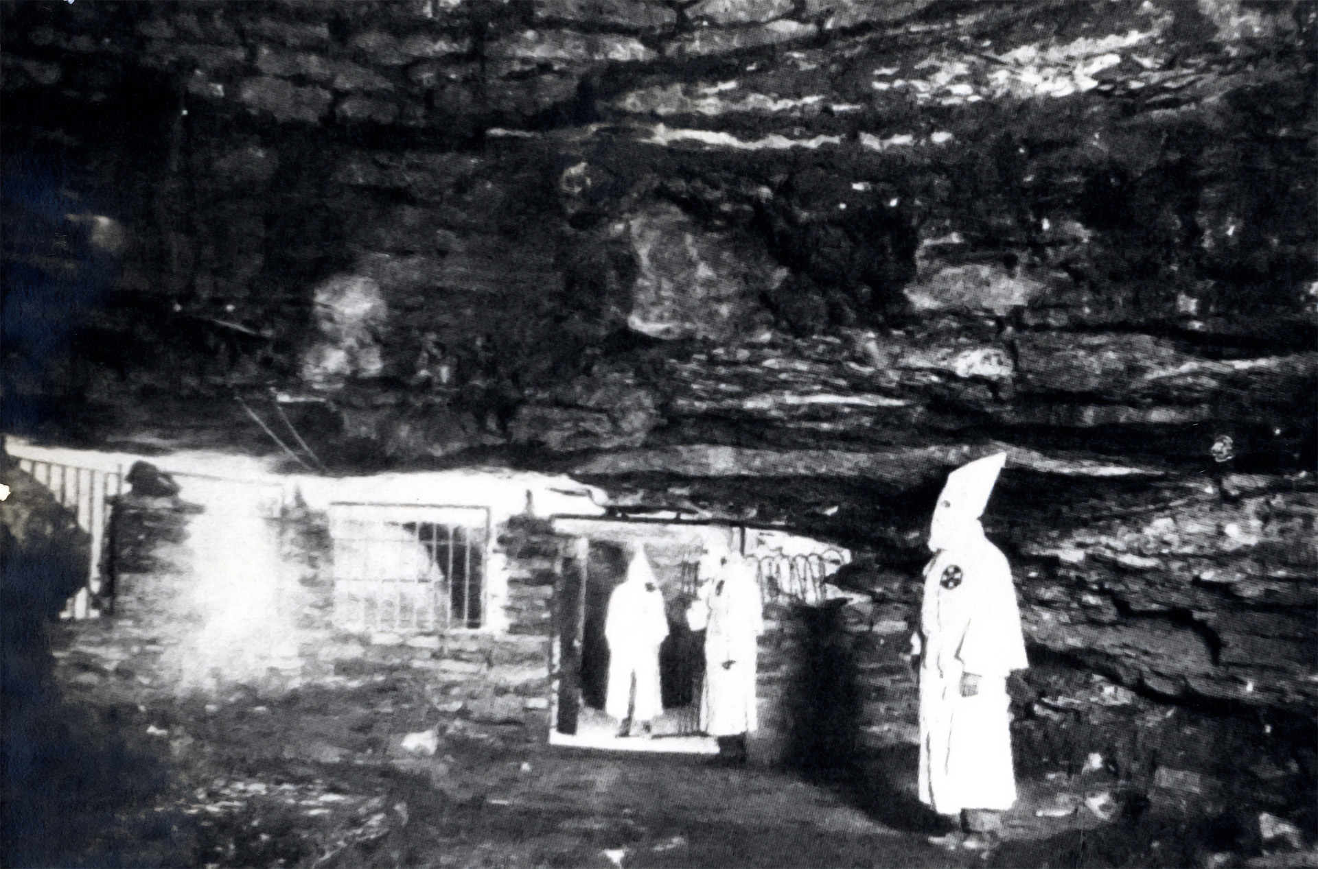The Ku Klux Klan (KKK) owned the Fantastic Caverns from 1924 to 1930. During this time, they held meetings inside the cave.